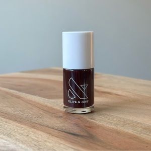 Olive & June Nail Polish Shade Obsessed